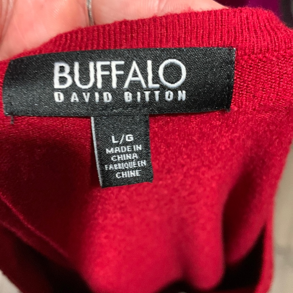 Buffalo size L sweater. 100% cotton. Super soft. Very warm! Fitted.Light - Picture 2 of 4